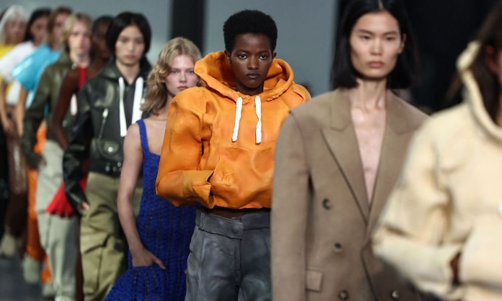 6 REMARKABLE MOMENTS FROM LONDON FASHION WEEK SS24 RECAPTURED ON THE RUNWAY